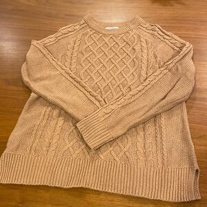 Old Navy camel cable knit sweater M